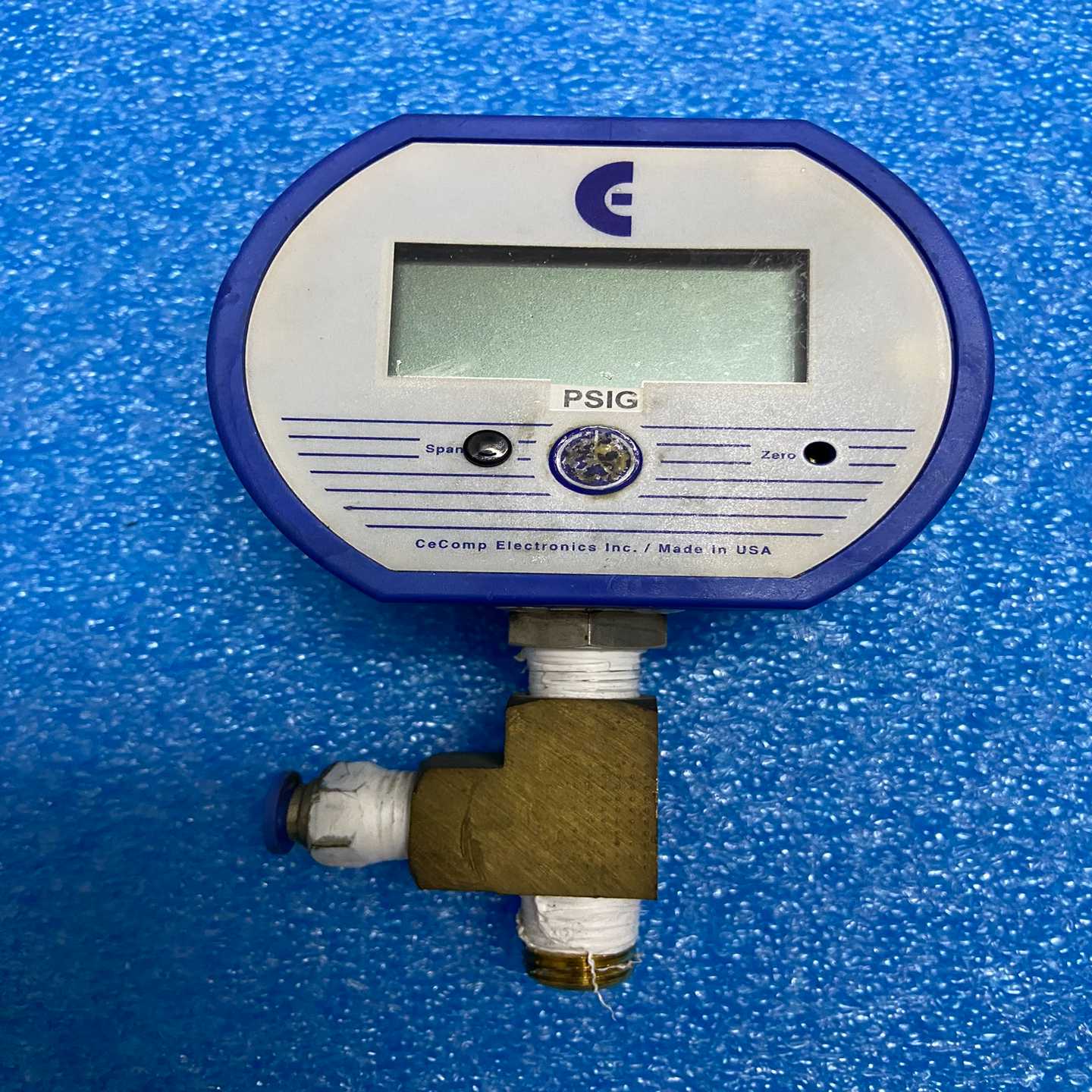 美国CECOMP数显压力表DPG1000B100PSIG---议价商品