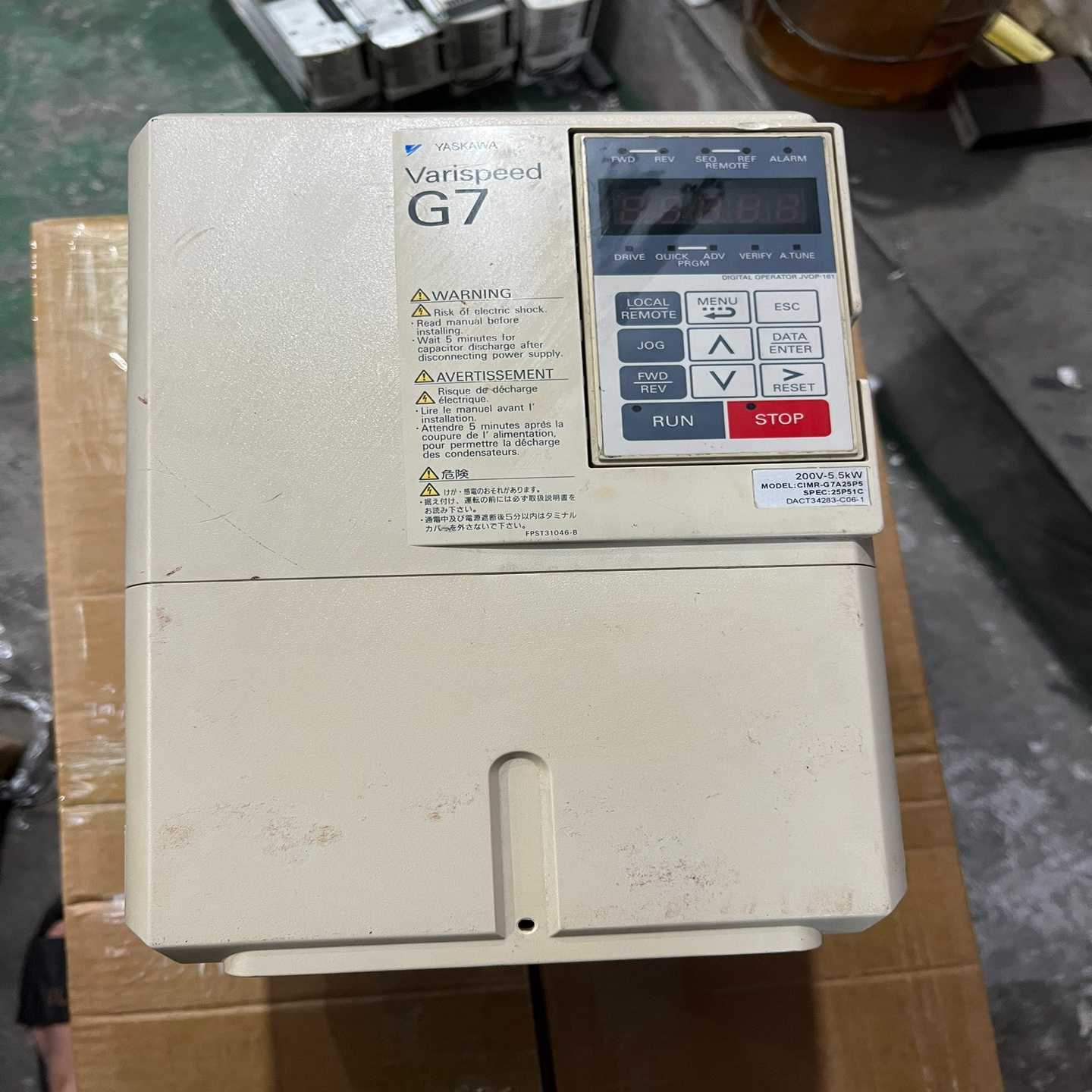安川变频器5.5KW，220V，CIMR-G7A25P5，原适用