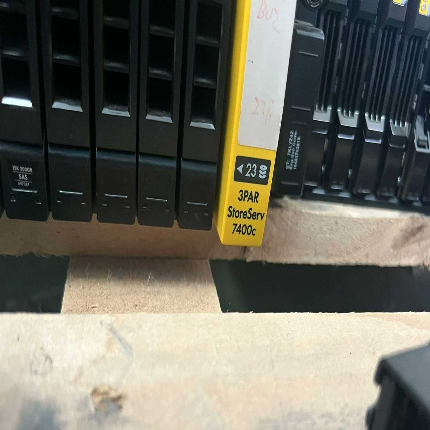 HP3PAR7400C储存双电双控M6710扩展柜-议价