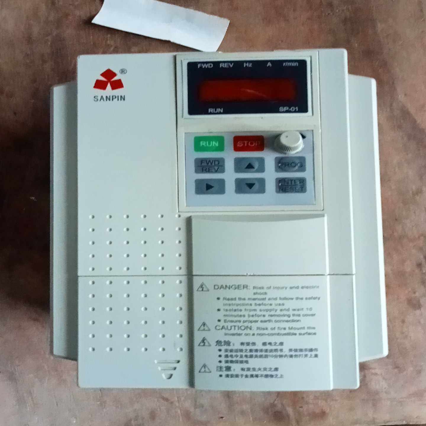 三品变频器ZPJ-1.5G/2.2P-3P-DG-XT1.询价