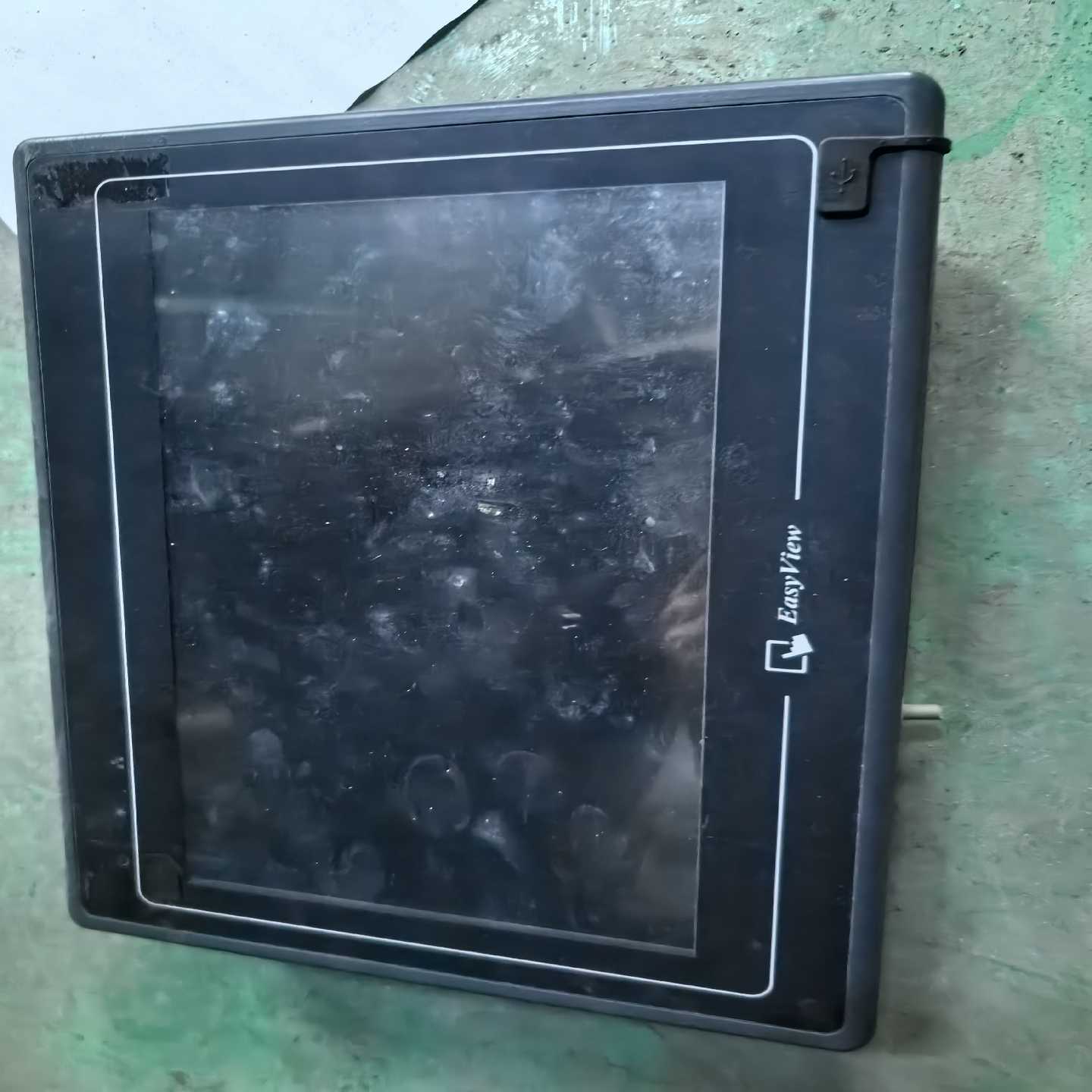 威纶触目屏MT6100V2WV,成色如议价