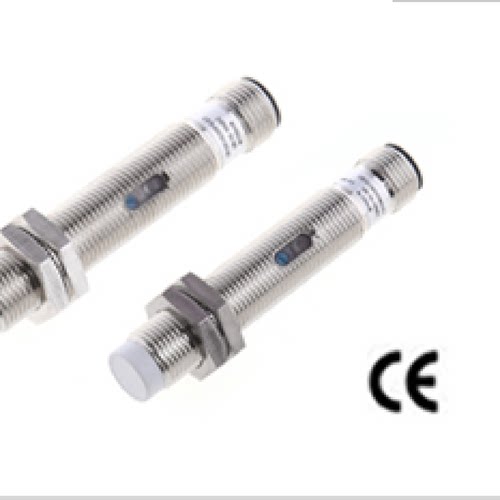 溢价-销售.宝接近开关CR12CF02DNOE2CR12CN04DNOE2品质保证