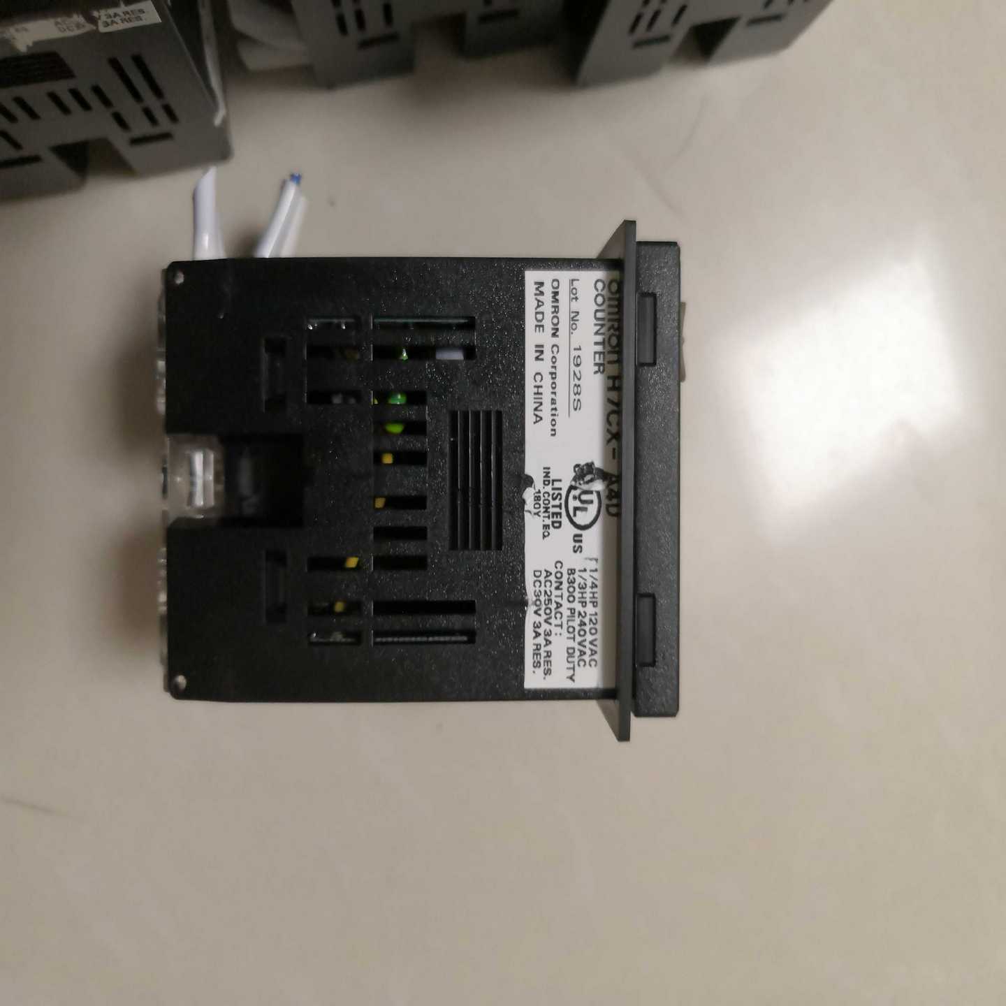 配件omeon计数器H7CX-A4D成色不错缺卡爪优惠出售议价