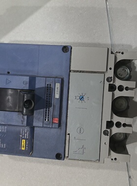 施耐德塑壳断路器EZD630E3P630A