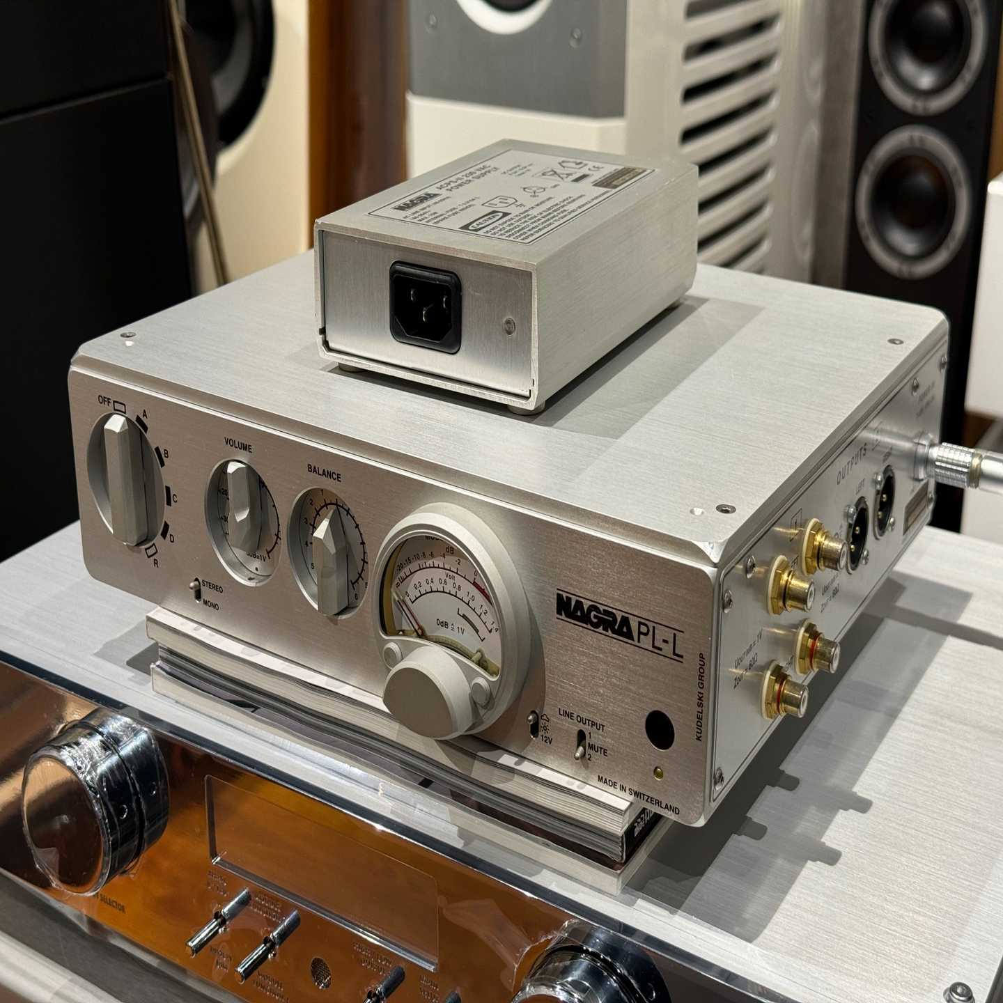 瑞士南瓜Nagra PLL电子管PL-L胆前级,有遥控成色新~询价
