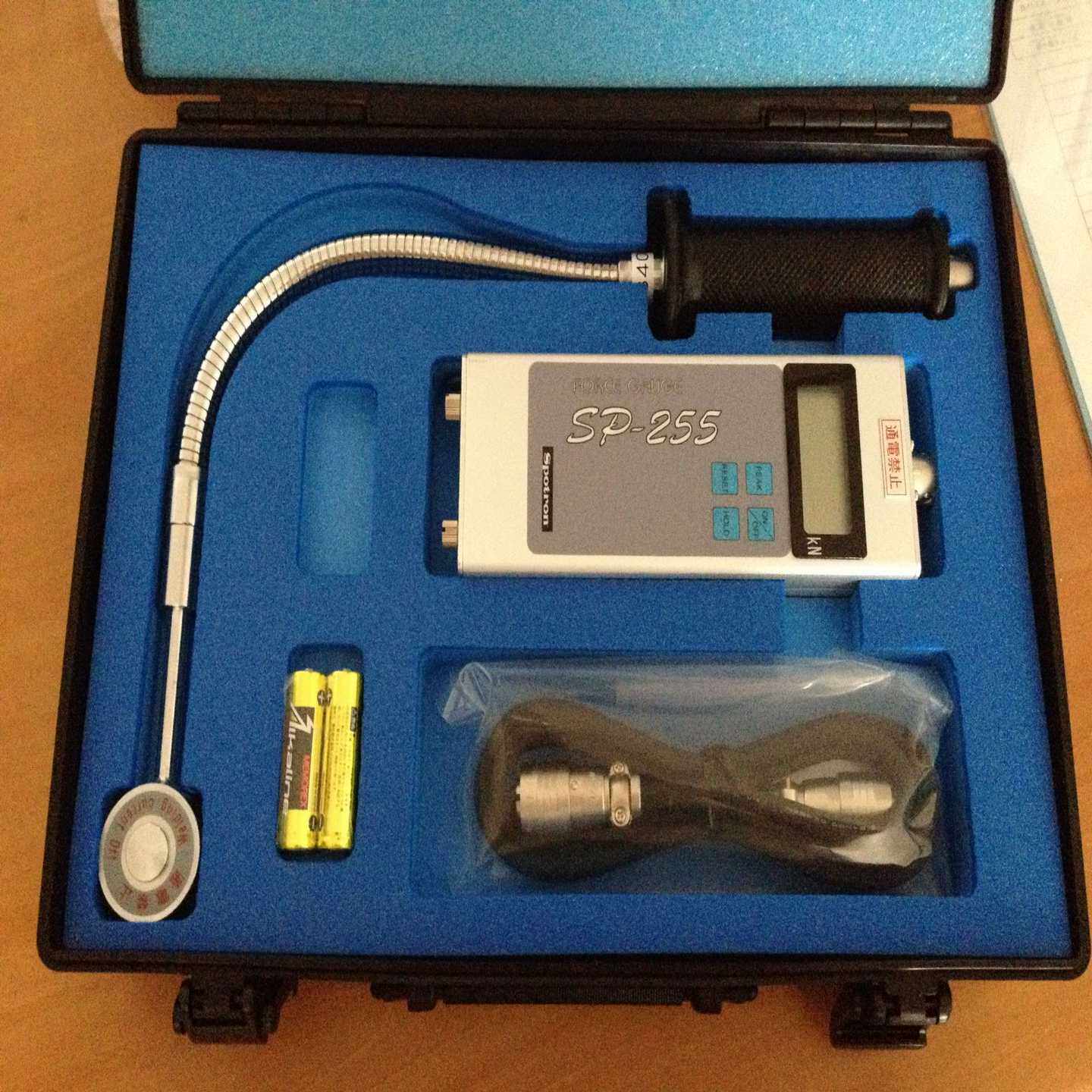 批发日本SPOTRON数q字压力计F型SP-255-F50KN