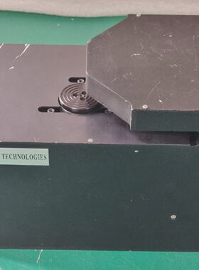 EQUIPE TECHNOLOGIES Inc. PRE1052 Wafer Aligner
