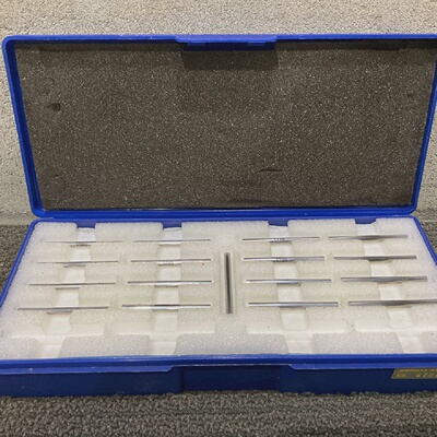 VAN KEUREN .1580.1820 17 PIECE PIN GAUGE SET 333