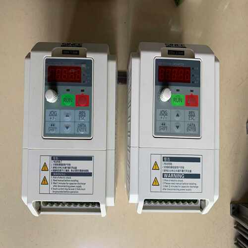 咨询-正弦变频器EM100-2R2-1BEM100-1R5-1
