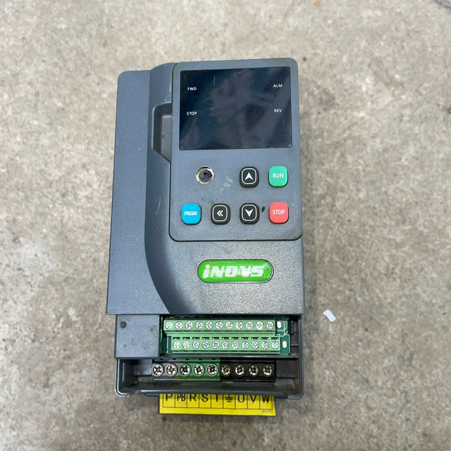 已测试iNDVS英捷思变频器Y900-0040G34询价