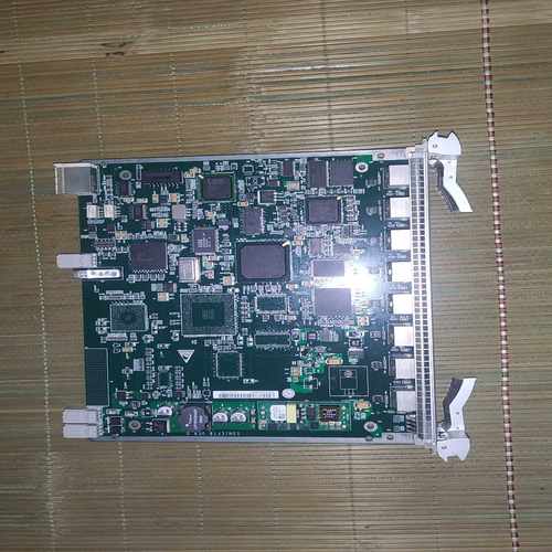 SSN1EFT8A01有磕碰--议价商品