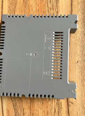 T0139，ktp700后盖，有磕碰，实物图询价