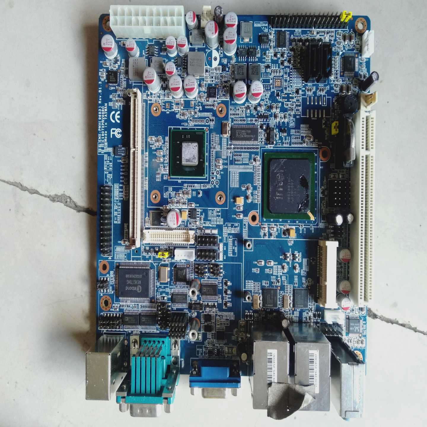 询价研华EMX-PNV9693Rev.B1.3工业设备双网卡