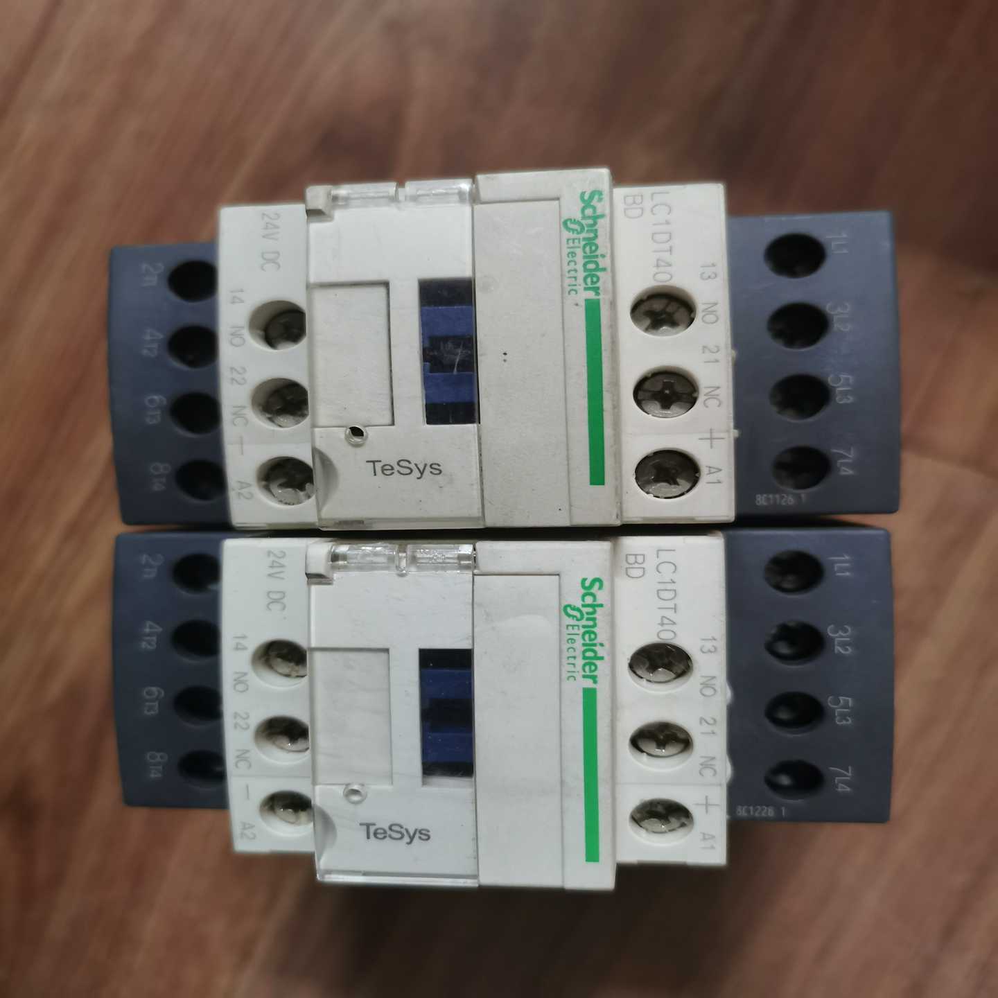 LC1DT40BD图片实图~询价