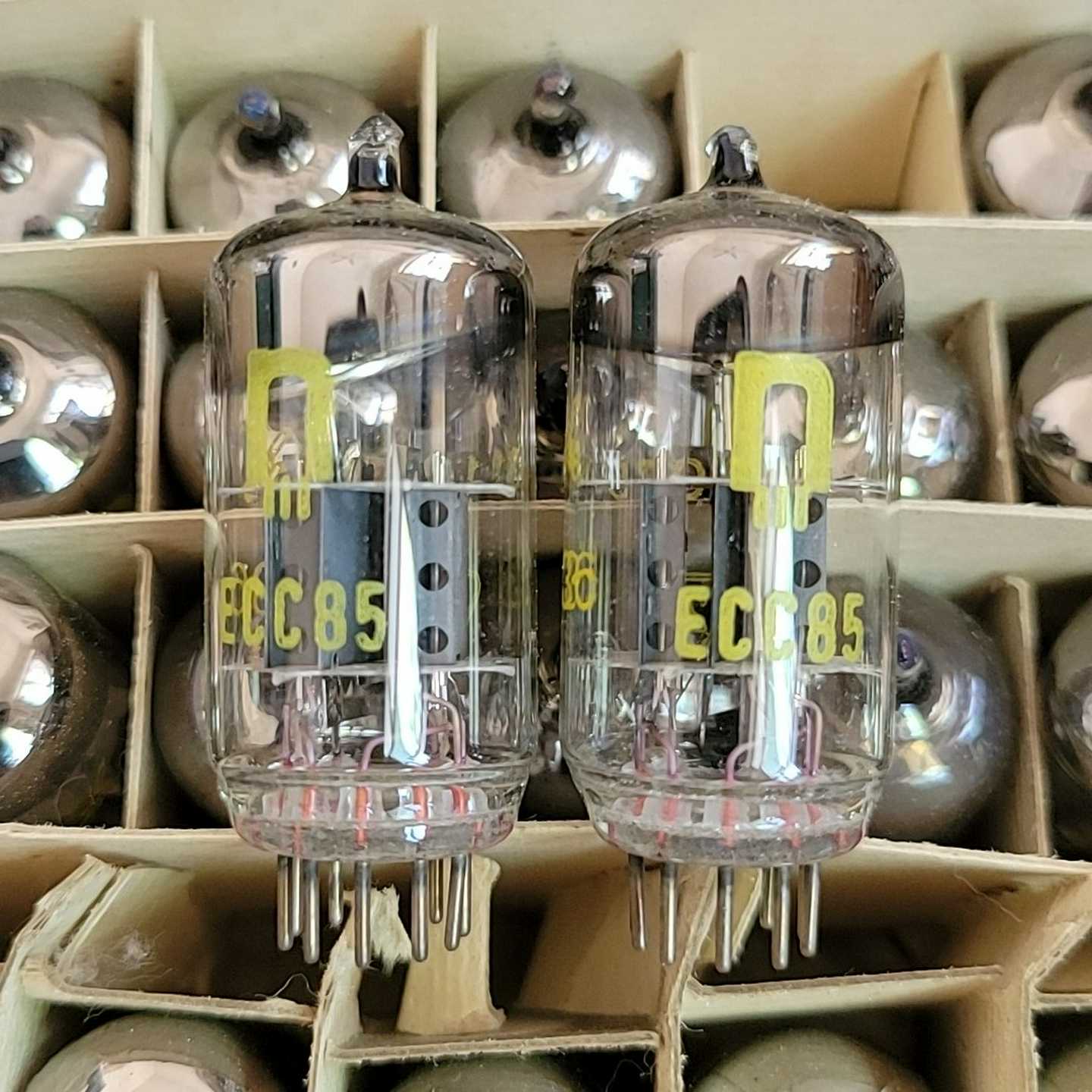 咨询-正宗东德大羊头ECC85电子管，代换6N16AQ8电子