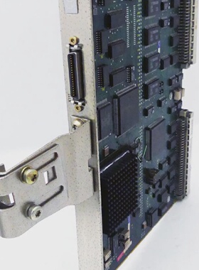 议价Sinumerik 6Fc51100Bb010Aa2 6Fc5 1100Bb010Aa2 ESt B Used