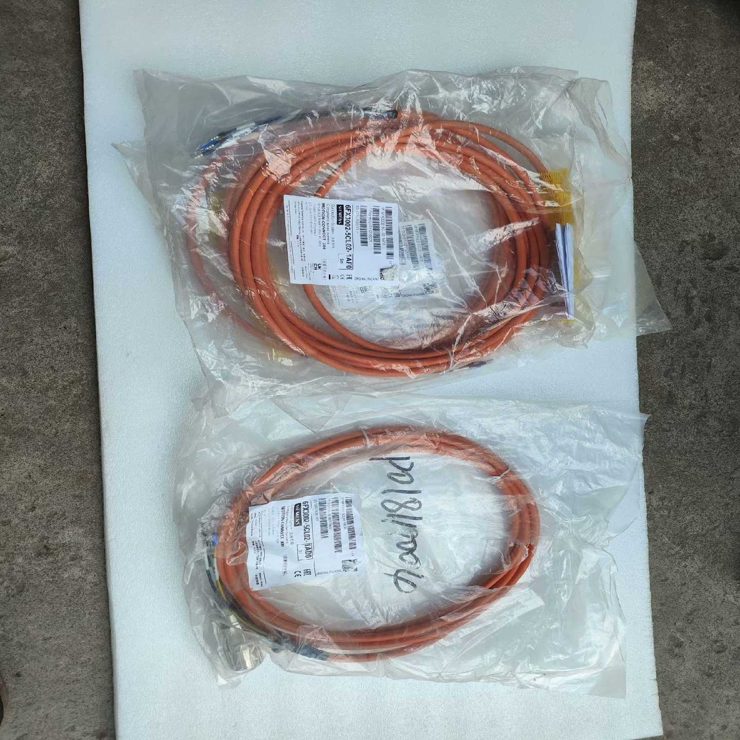 【议价】6FX3002-5CL02-1AF0 有1根5米