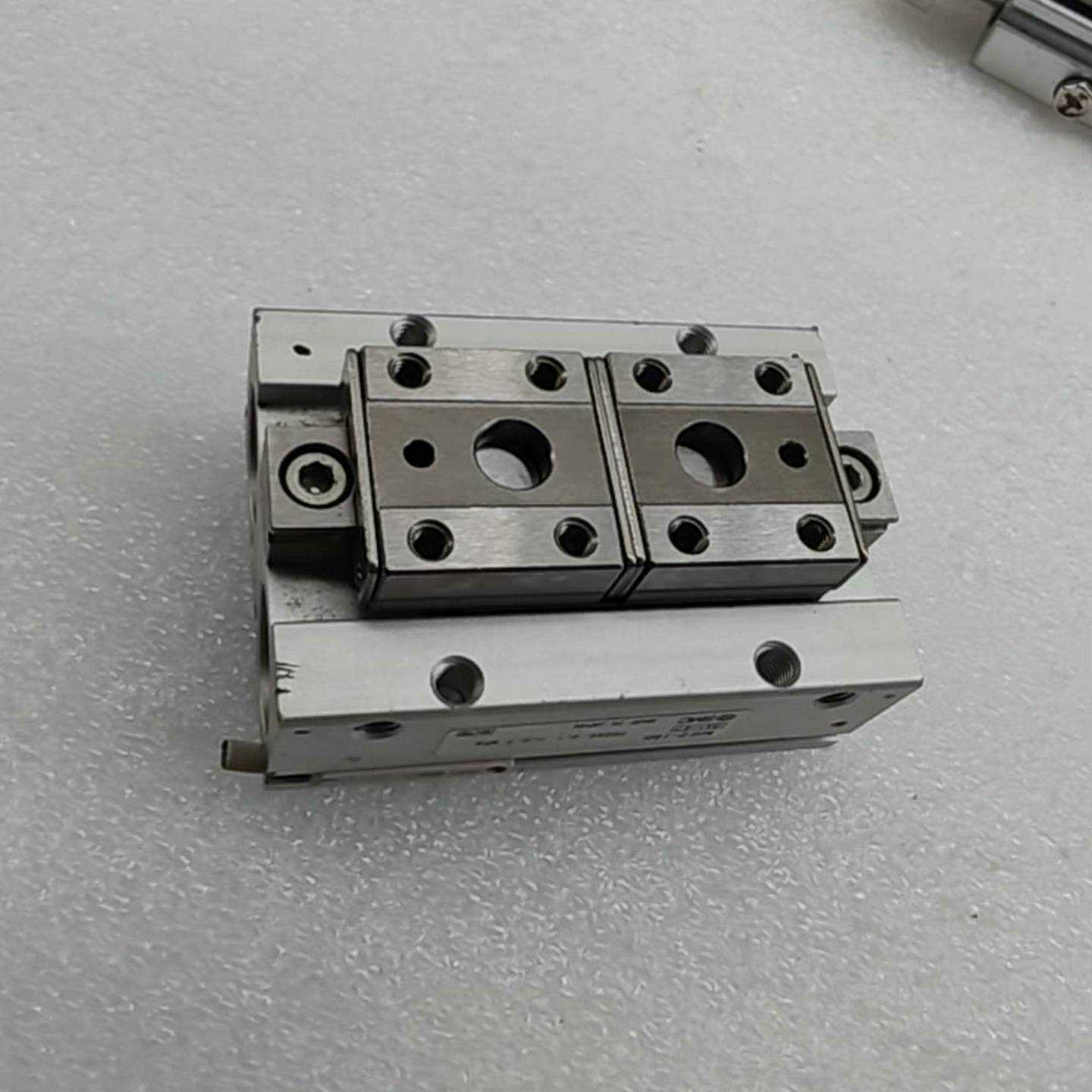 D4Z-1C2安全开关，。【博航商行】