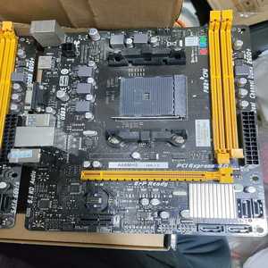 议价映泰a68mhe功能全好，fm2ddr3正常使用，成色新