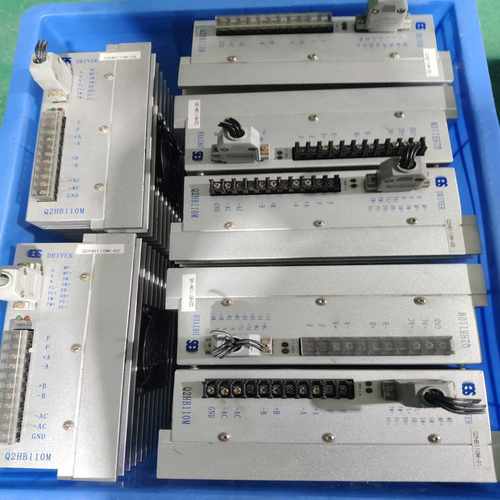 白山机电步进驱动器Q2HB110M，输入电压AC60-110--议价商品