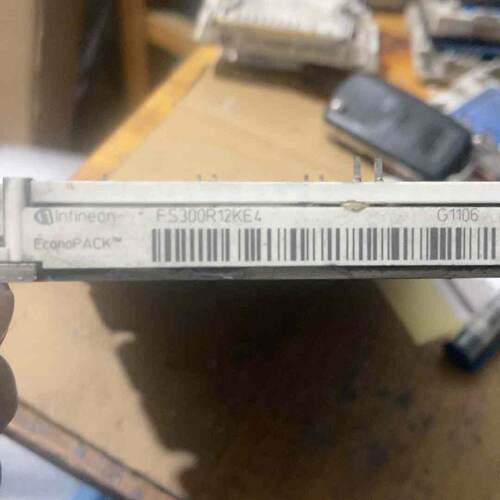 英飞凌模块fs300r12ke4、原装，，4—议价