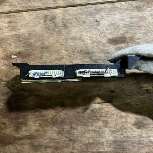 吉利几何拆车空调电脑，空调模块，原装正品。零件号：88905--议