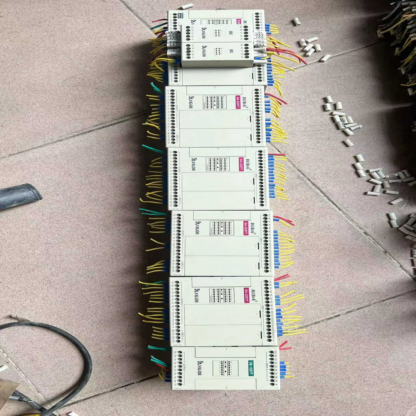 咨询-丰炜PLC，SA2-40MT-D、SA-32XYT、VS-1