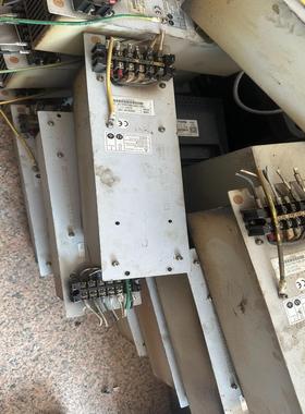 议价三菱伺服电阻，RUNIT-2-T，拆机货，实物照片，一共有1