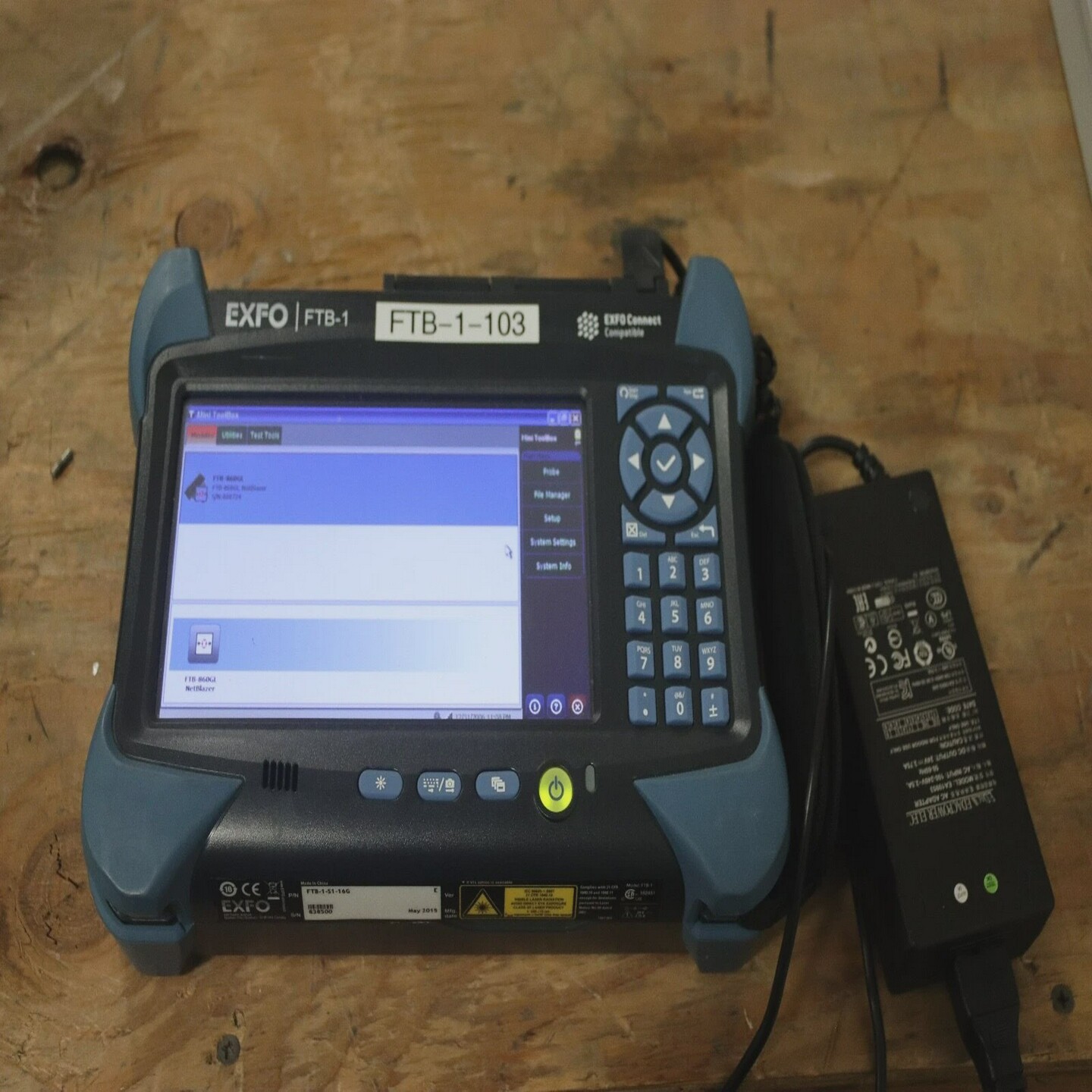 ExfoFTB-1FTB-860GLNetBlazer10GLAN/WAN网络测试仪带电源