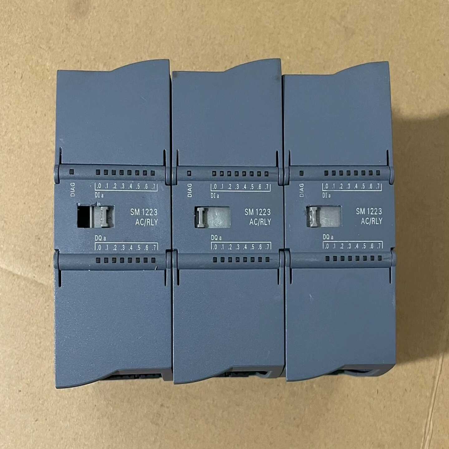 S7-1200223-1QH32-0XB0，实图拍摄适用