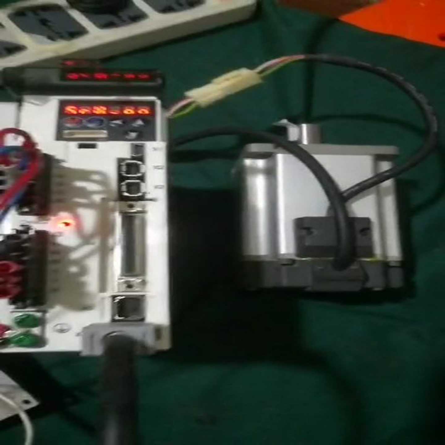 全新松下A5驱动器750W，合同解除，生产线上退回，包装盒--议价商