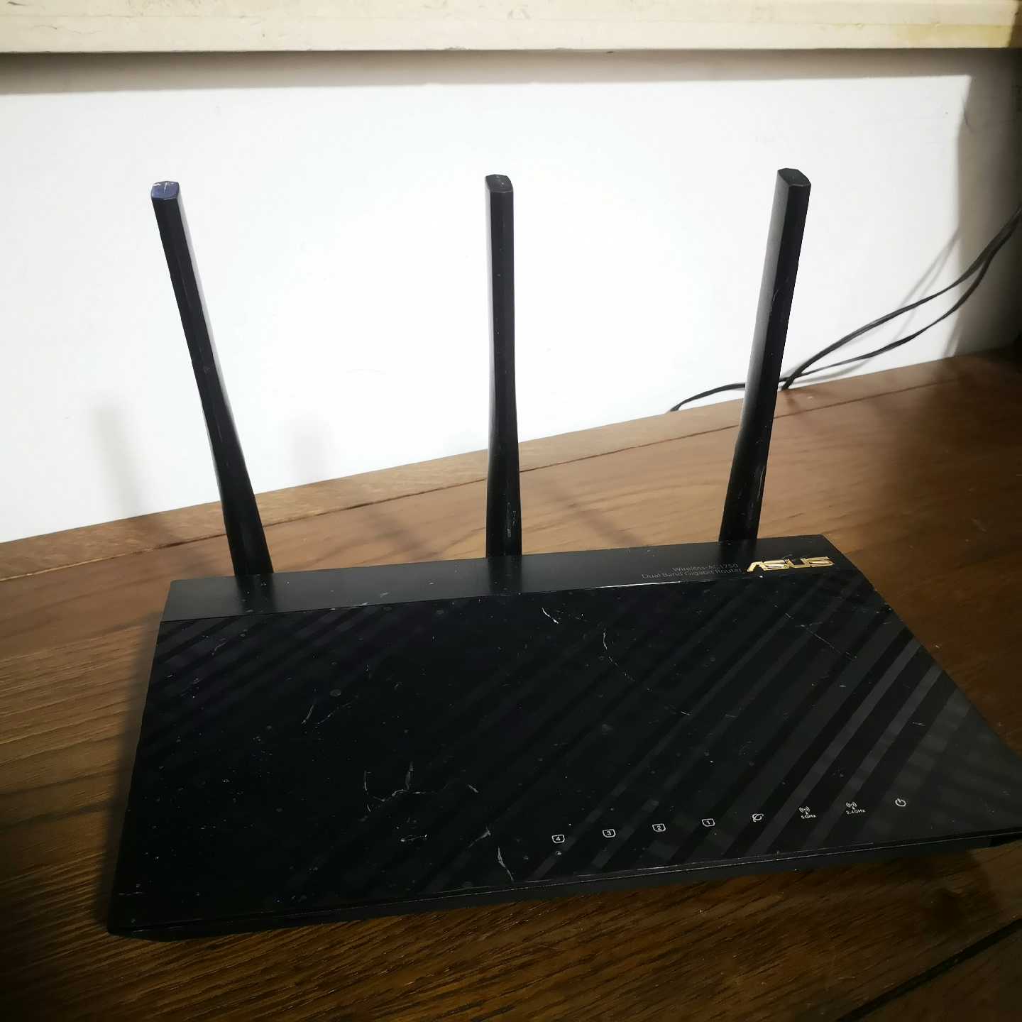 华硕RT-AC66U B1双频千兆无线路由器1750M双频全~议价
