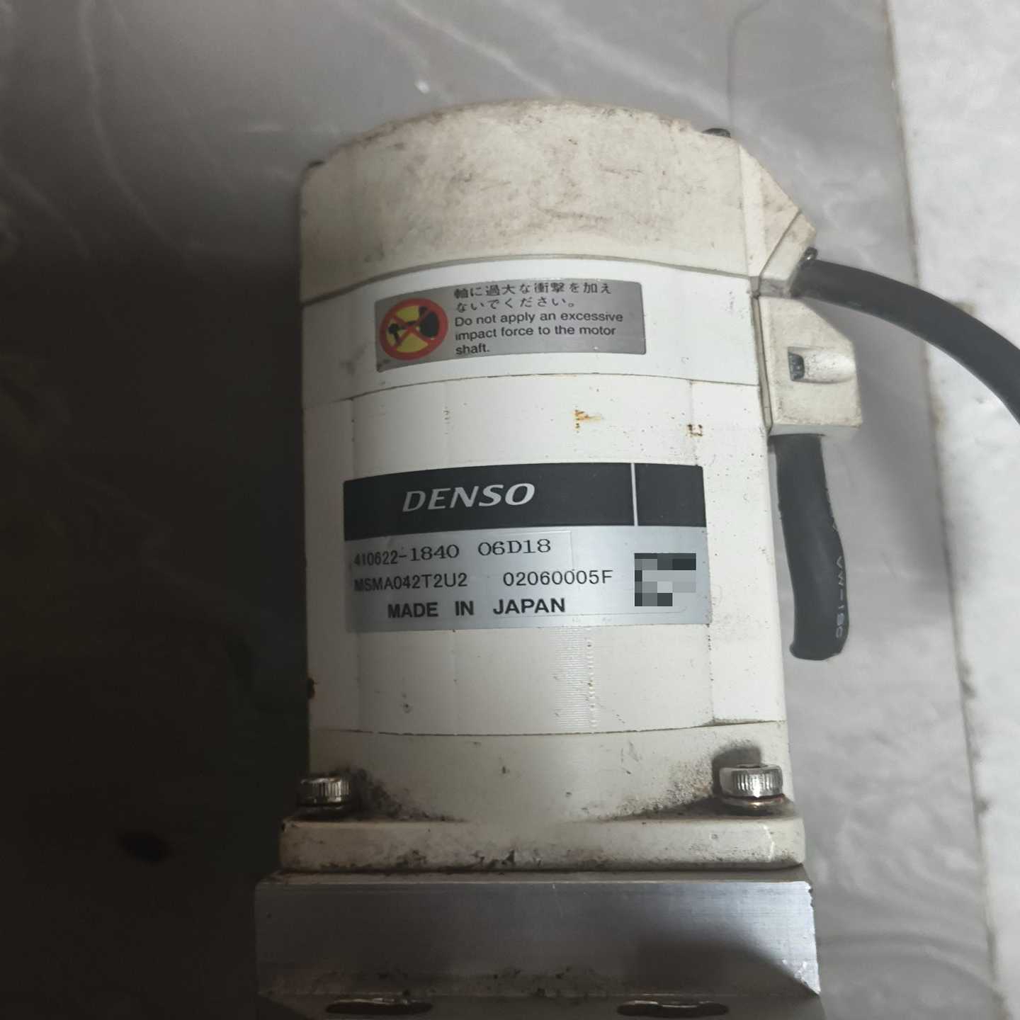 DENSO原装机器人伺服电机，型号MSMA042T2U2，日--议价商品