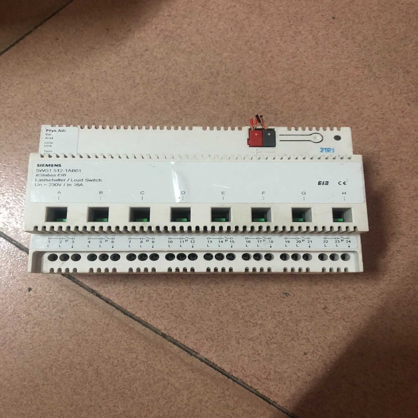 5WG1512一1ABO1。成色如图。的联系我询价