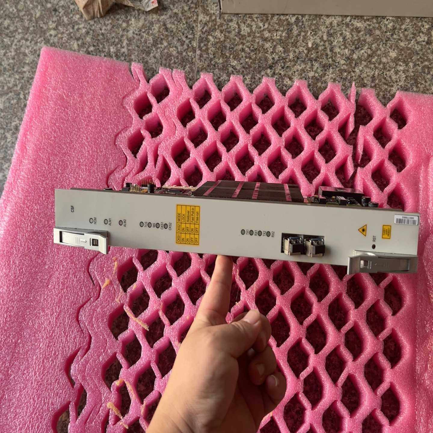 议价中兴S385CSFTCS128P，成色好，实物拍摄，需