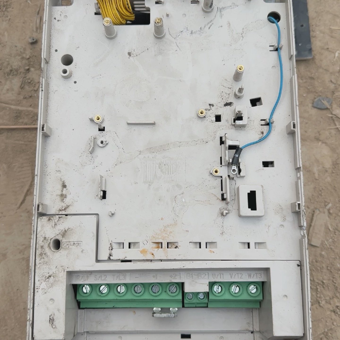 安川变频器CIPR-GA70B4044ABBA-AAAAAA询价