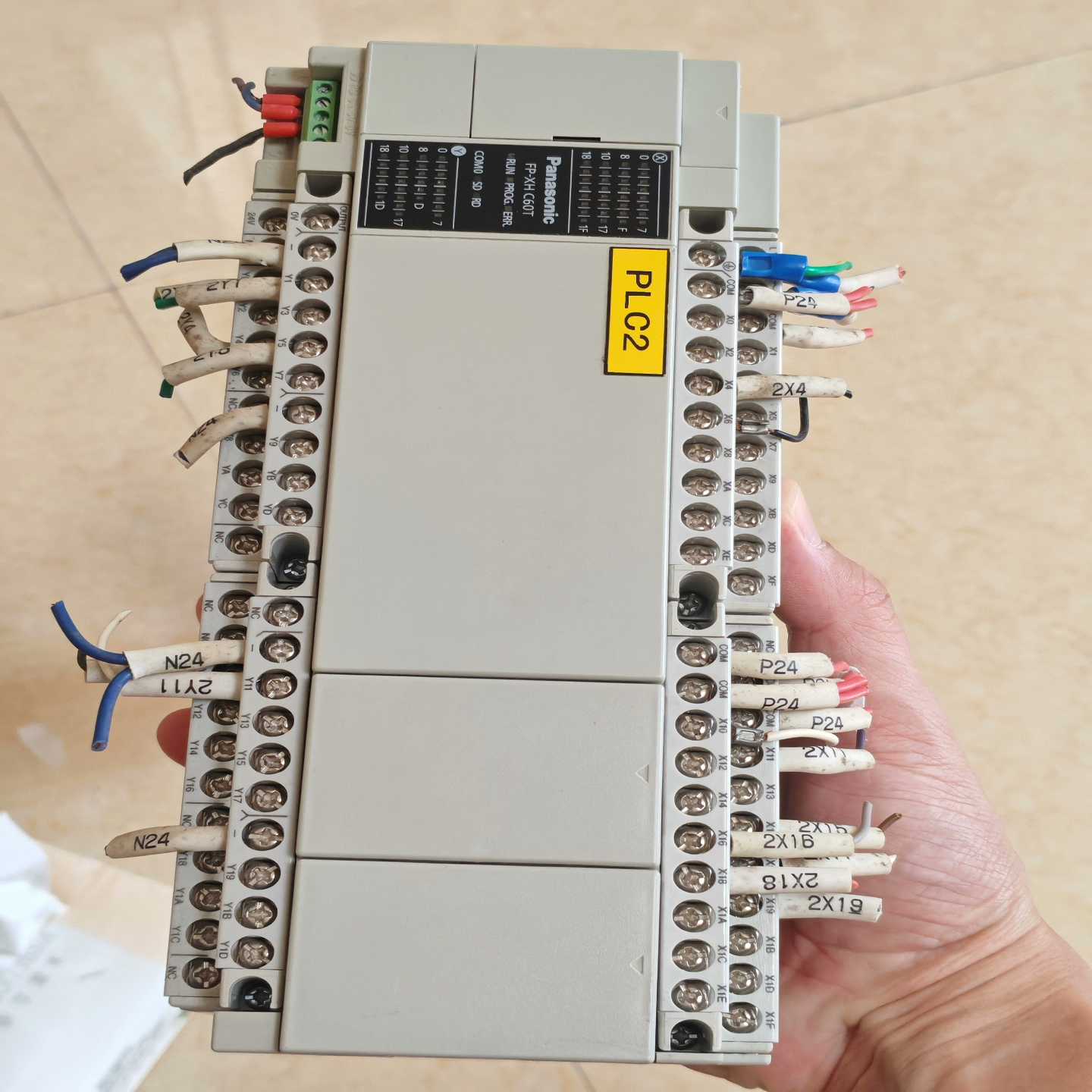 拆机松下PLC，AFPXHC60T-F，实物拍摄，成色不错--议价商品