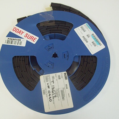 LAIRD BMIS204F EMI CONNECTOR GASKETS  GROUNDING PADS  225 PC