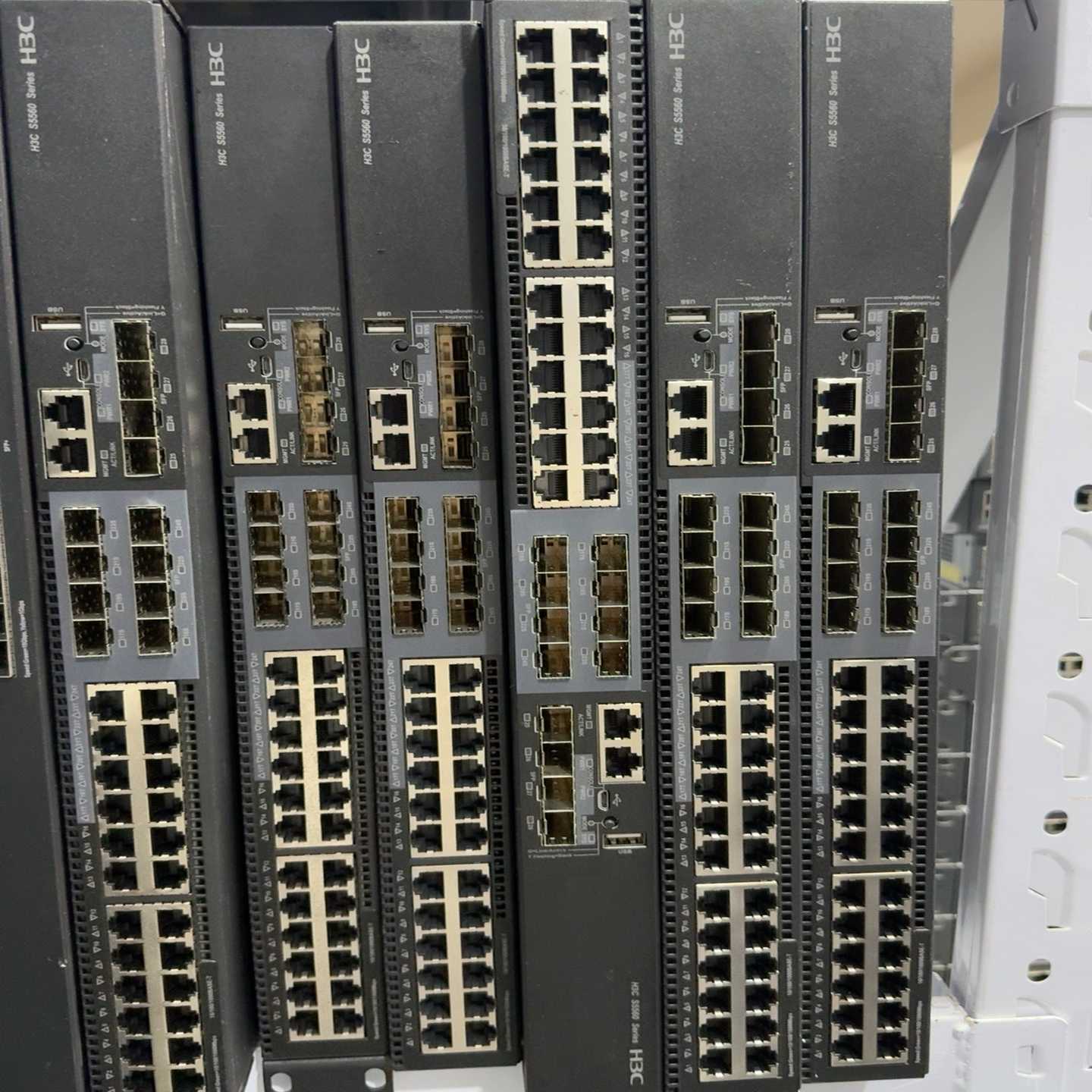 询价H3C华三S5560S-28P-EI24口8口光电复