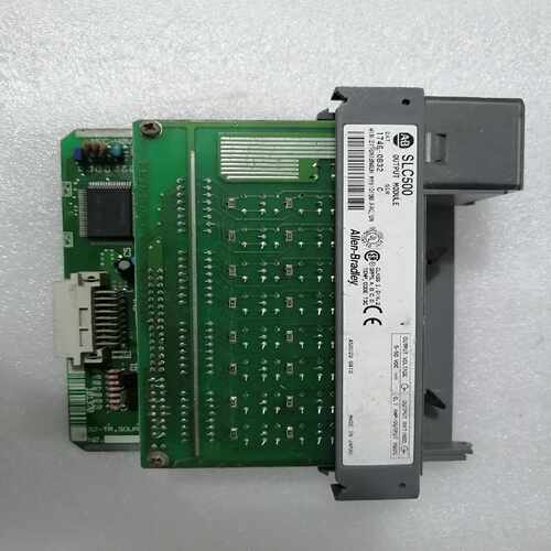 寻..AB罗克韦尔pLCSLC5001746-OB32一台