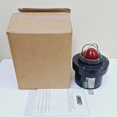 MEDC XB11  XB11B11006RYBNNNN Joule Xenon Beacon Red