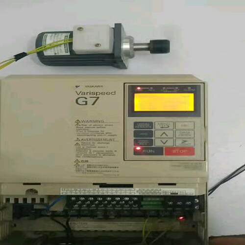 安川变频器CIMR-G7A45P5实物5.5KW380V询价
