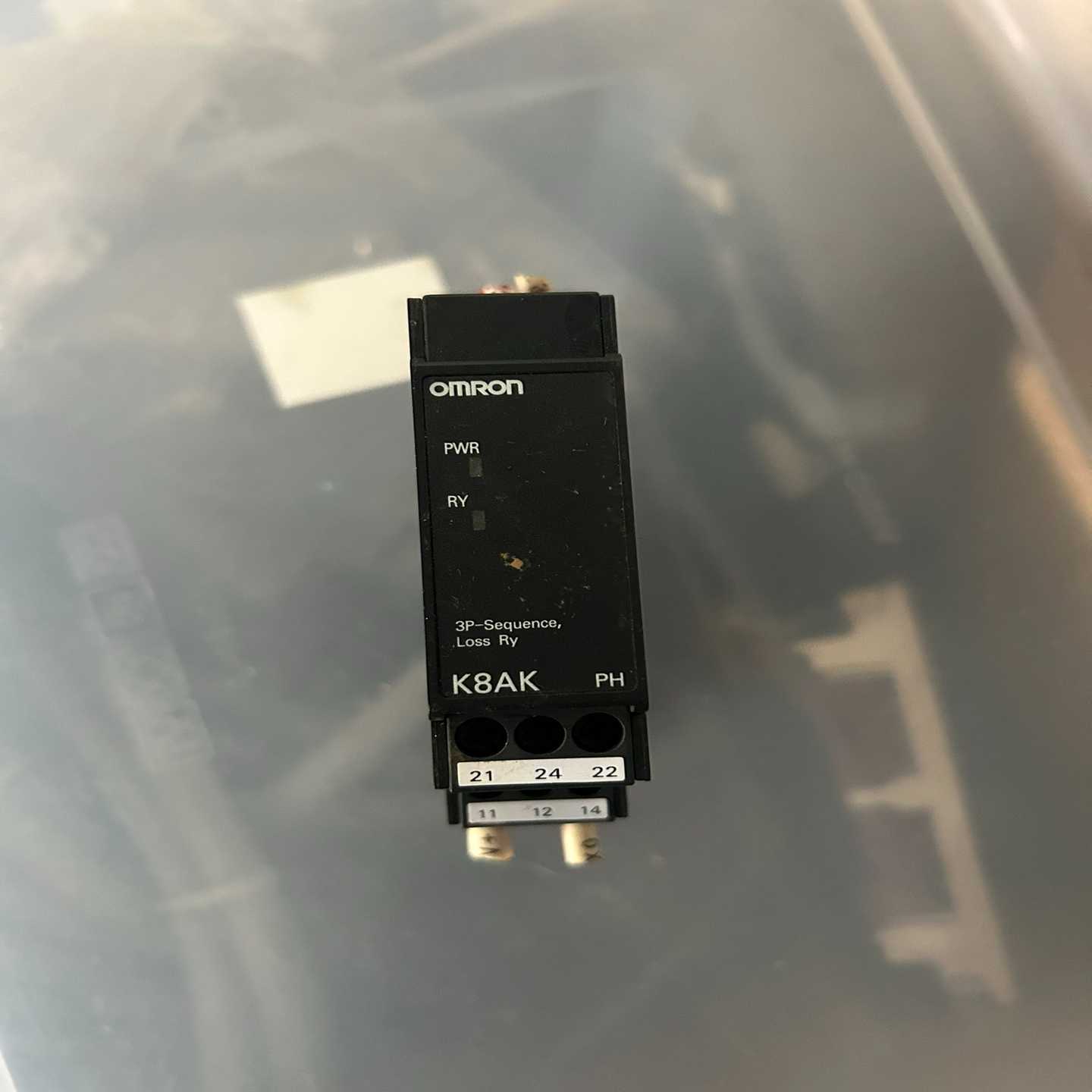 omRon继电器型号k8AK-PH1询价