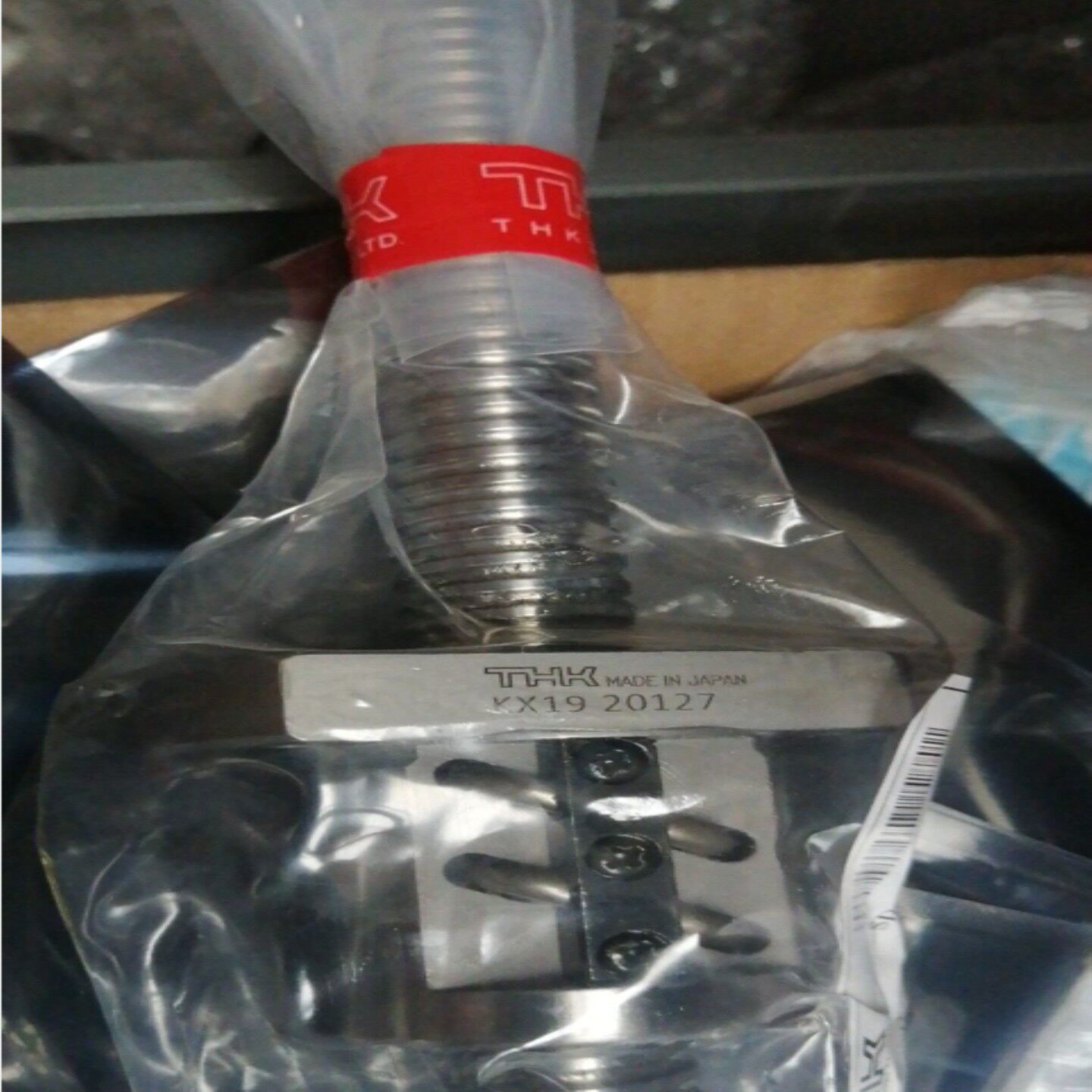 配件DISCO651 Y 轴滚珠丝杠THK  KX19  20127议价