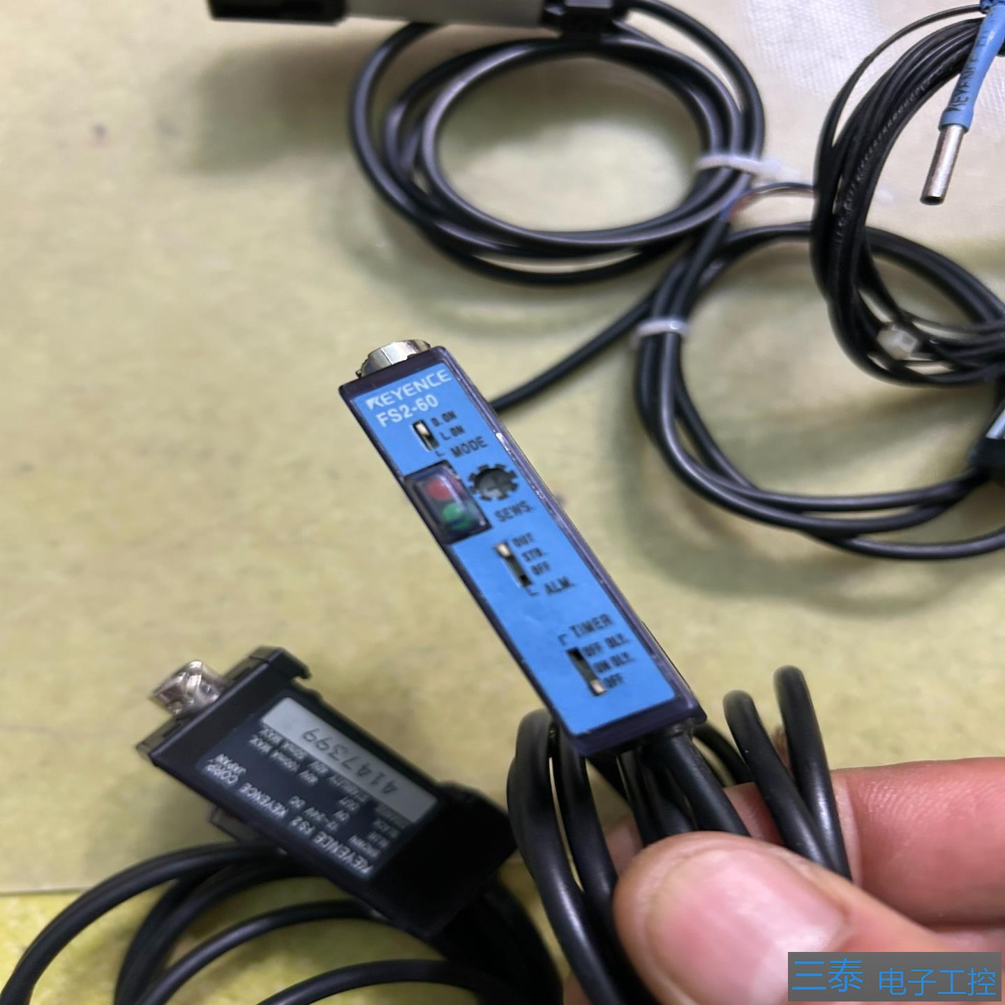 基恩士KEYNCE光纤放大器光电接近传感器，议价