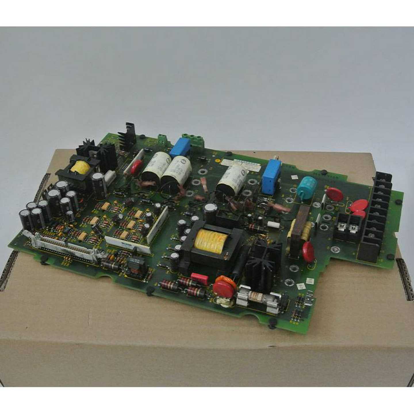 【请询价】Allen Bradley 1336-BDB-SP1C Drive Control Board