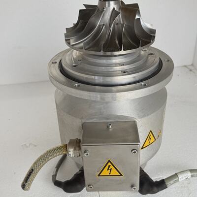 OERLIKON LEYBOLD VACUUM TURBOSTREAM 882001 MAG S 5000 S FAST