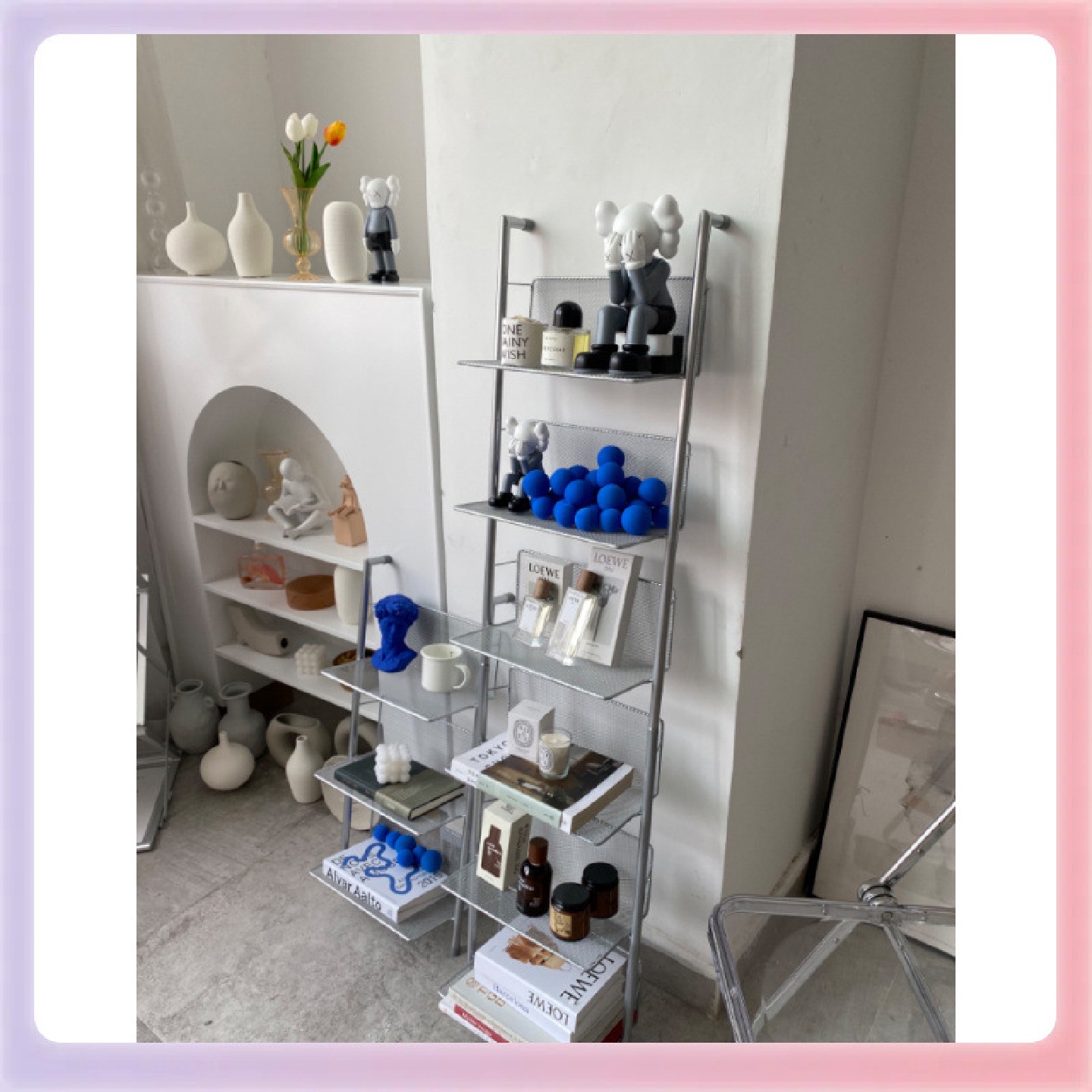 TUF4ins中古书架置物架落地杂志陈列服装店展示架靠墙上多层收纳