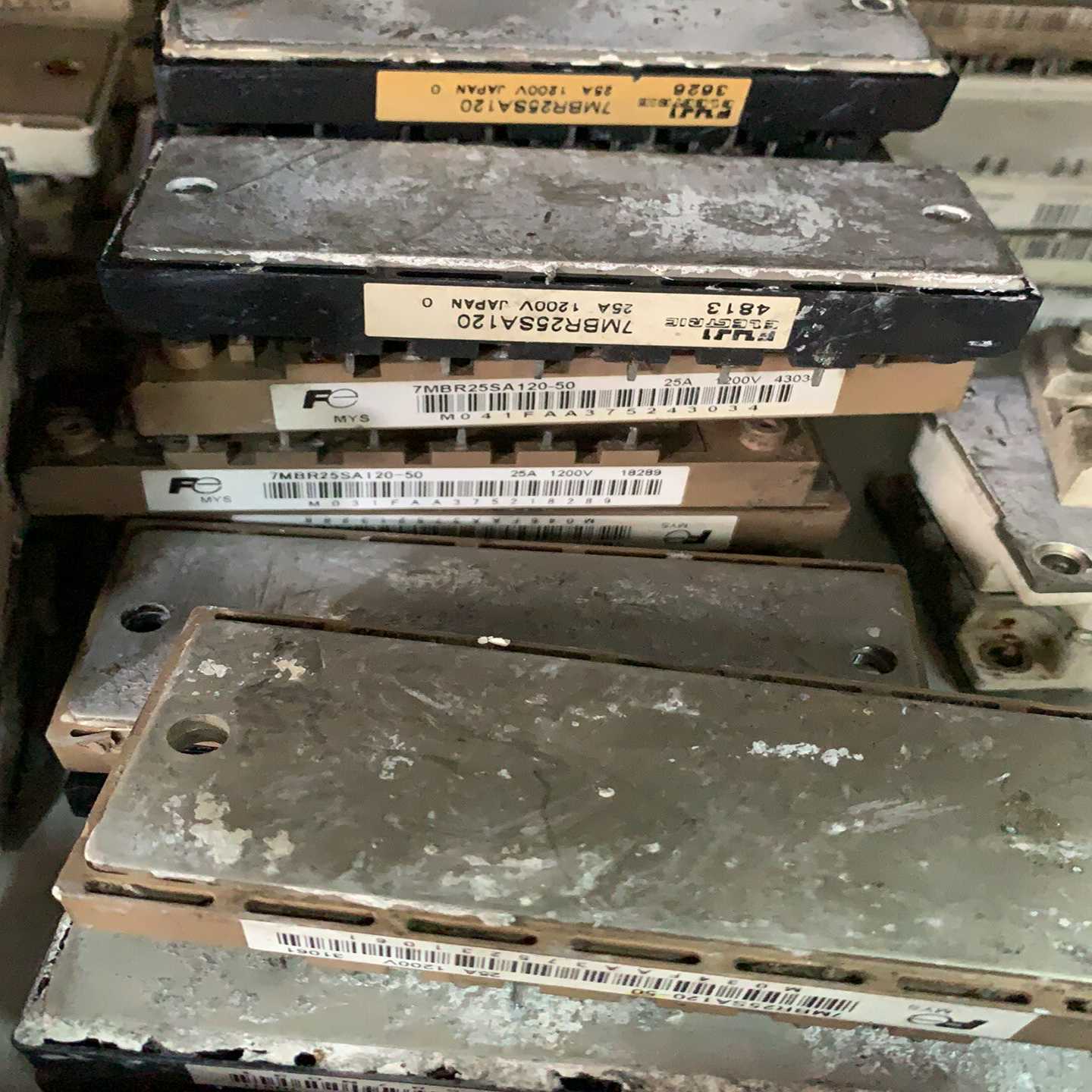 7MBR25SA1207MBR10SA1207MBR50适用