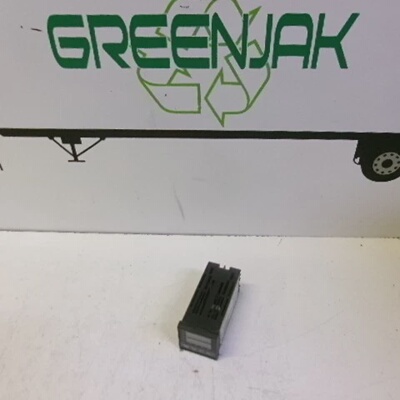 RKC REXD100 TEMPRATURE CONTROLLER USED FREE SHIPPING